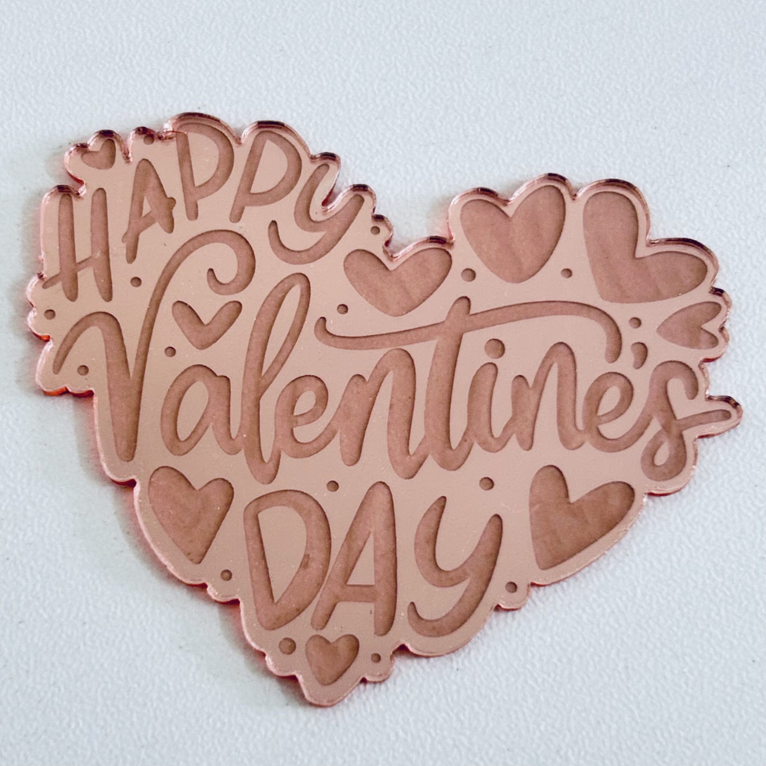img_8913 Lot de 3 cake charms Happy Valentine’s Day en coeur Rose or – Image 1