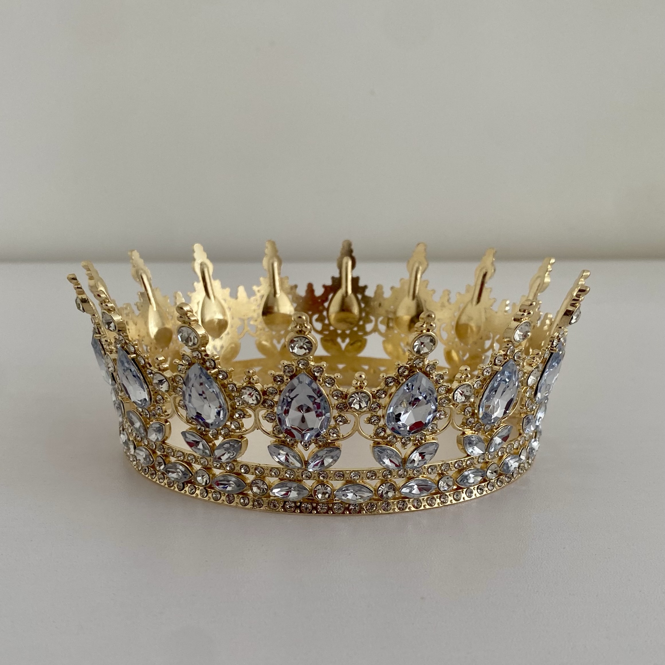 img_7199 Couronne pour cake Couleur Argentée - Or – Image 1