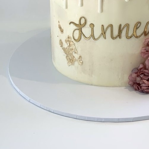 img_9638 Cake drum diamètre 20cm épaisseur 5mm Couleur Blanc – Image 1