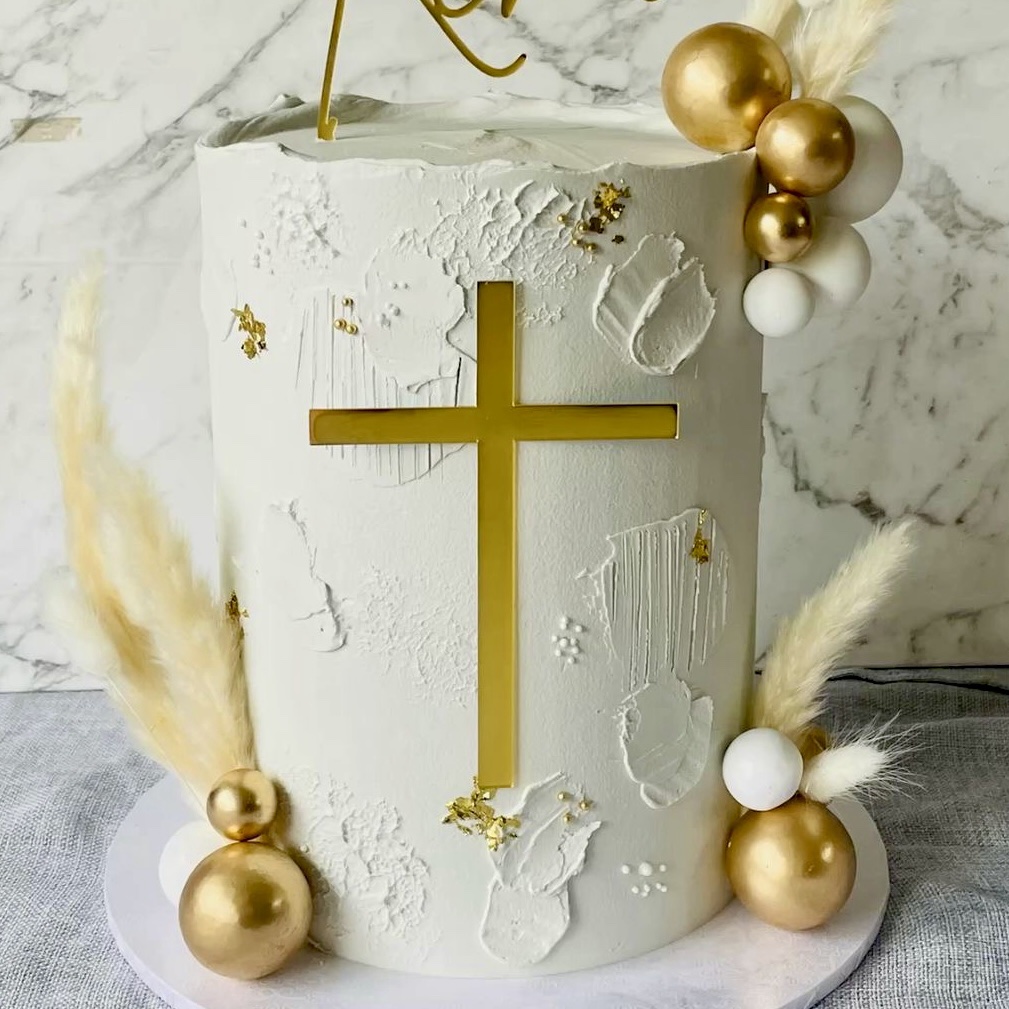 img_9958 Cake topper Croix 15cm Couleur Or – Image 1